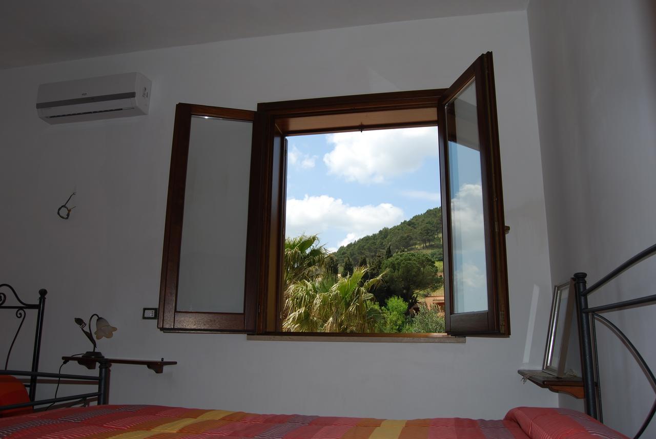 Bed and Breakfast In Sicilia Da Ciro Vita Екстер'єр фото