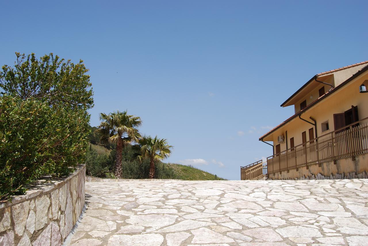 Bed and Breakfast In Sicilia Da Ciro Vita Екстер'єр фото